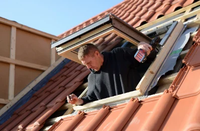 Pose de fenêtres de toit Velux à Fraroz